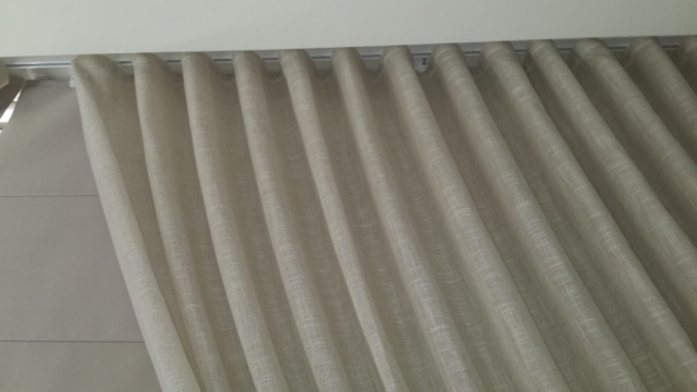 Bedroom Curtains and Blinds (Closer Look)